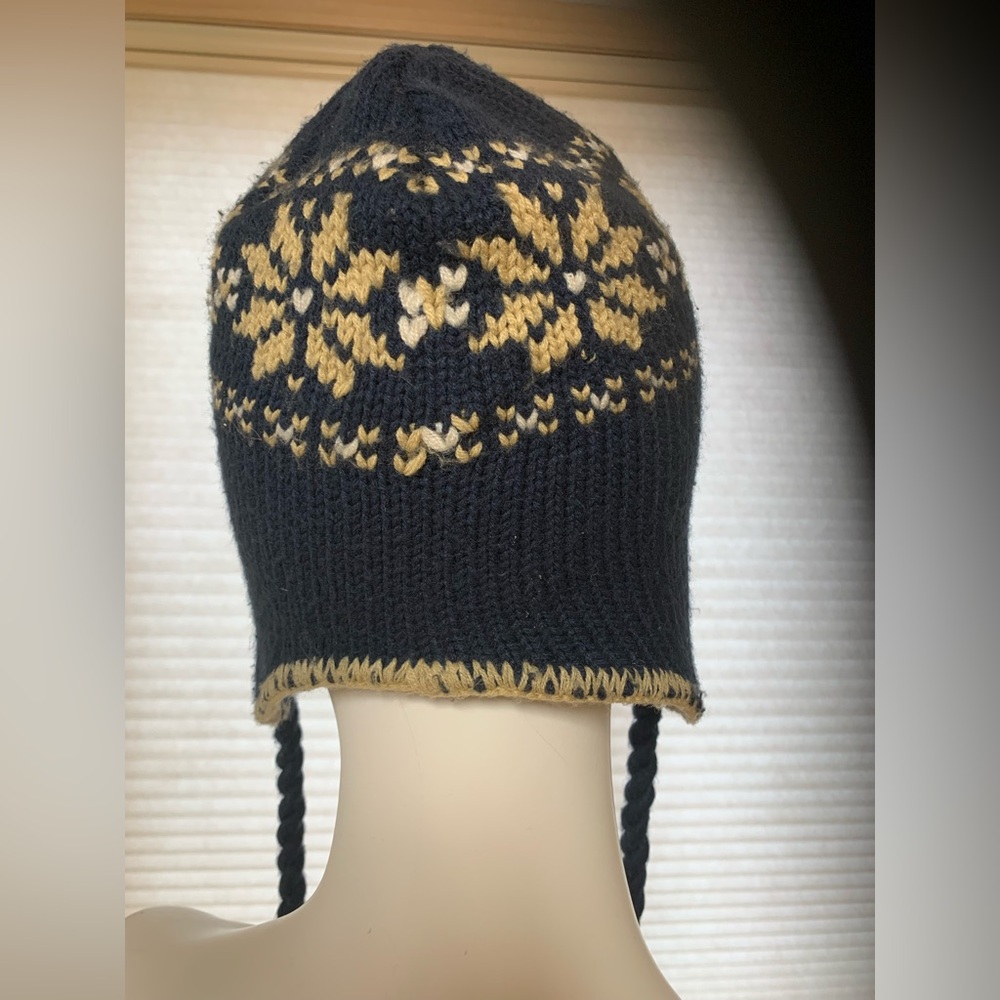 Adidas hat. Good condition. Unisex - Picture 5 of 6